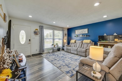 660 Way Cross Rd, Church Hill, TN 37642 - photo 6