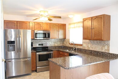 Newer stainless appliances, granite counter tops