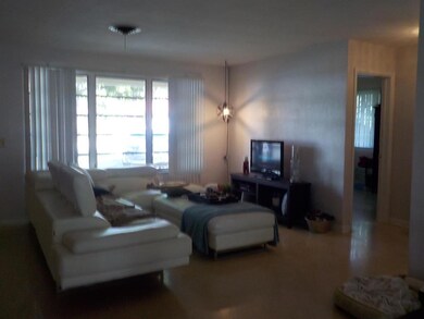 704 Hillcrest Rd, Boynton Beach, FL 33435 - photo 4