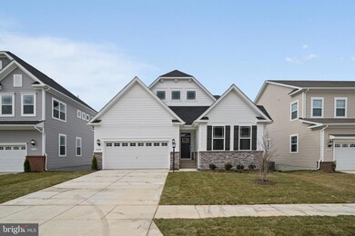 4224 Jk Rowling Ct, White Plains, MD 20695 - photo 2