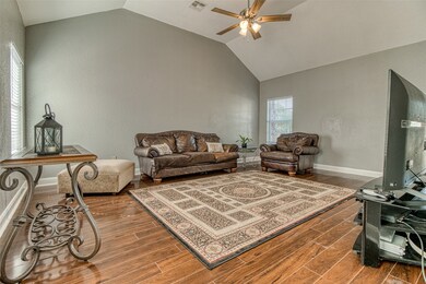 8702 Rowen Ct, Needville, TX 77461 - photo 6