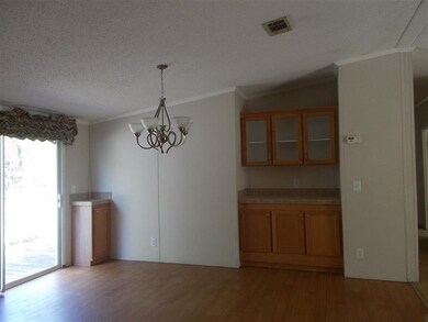 348 Emerald Acres Dr, Crawfordville, FL 32327 - photo 4