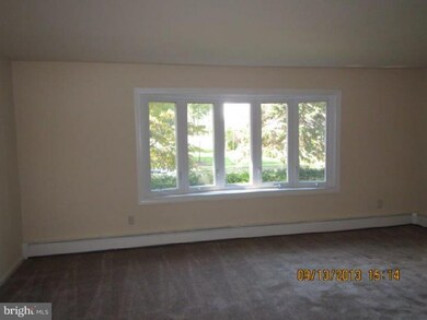 851 Phillips Rd, Warminster, PA 18974 - photo 4