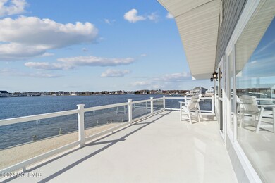 4 Neptune Rd, Toms River, NJ 08753 - photo 2