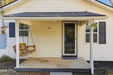 605 Wilson Rd, Maryville, TN 37801 - photo 4