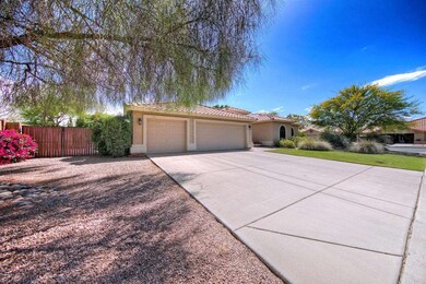 2705 N 25th St, Mesa, AZ 85213 - photo 2