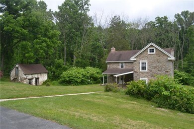 233 Longview Dr Front