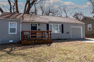11207 W 69th Terrace, Shawnee, KS 66203 - photo 2