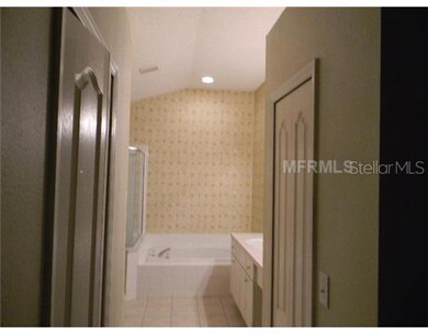 560 Lake Cypress Cir, Oldsmar, FL 34677 - photo 4