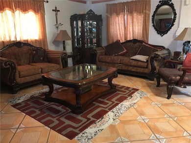 437 Gallagher St, El Paso, TX 79915 - photo 2