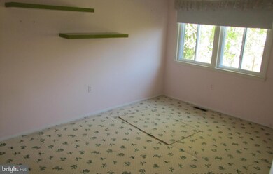 1903 Greenberry Rd unit 1903, Baltimore, MD 21209 - photo 5