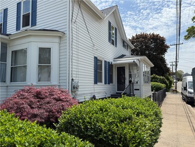 182 Newland Ave, Woonsocket, RI 02895 - photo 3