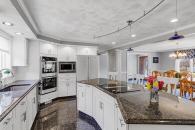 33 Diane Rd, Peabody, MA 01960 - photo 3