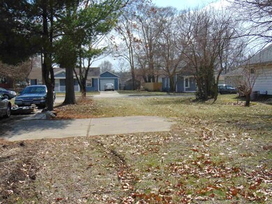 1337 Bissell St unit 147, South Bend, IN 46617 - photo 3