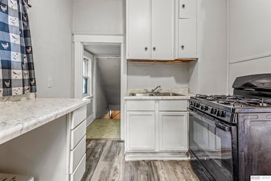 4215 Camden Ave, Omaha, NE 68111 - photo 7