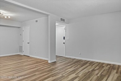 3675 Crown Point Rd #9_062122_02