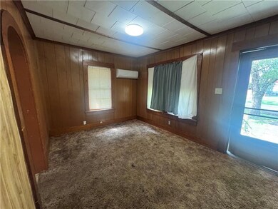 109 W 22nd St, Pittsburg, KS 66762 - photo 6