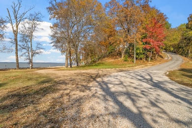 561 Eagle Shore Dr, Dover, TN 37058 - photo 7