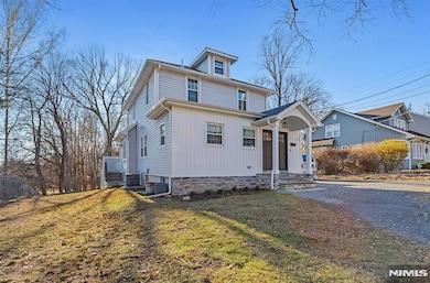 17 Lakeview Ave, Park Ridge, NJ 07656 - photo 3