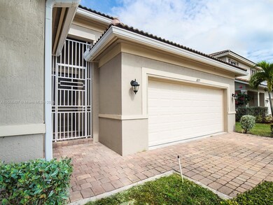 11271 SW 226th St, Miami, FL 33170 - photo 4