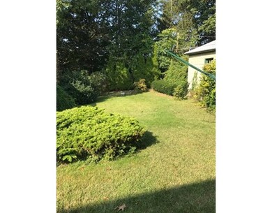 27 Longfellow Rd, Worcester, MA 01602 - photo 5