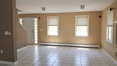 14 Quincy St, Concord, NH 03301 - photo 7