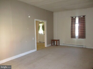 107 High St, New Windsor, MD 21776 - photo 5