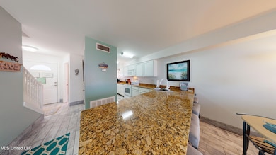 1664 Beach Blvd unit 151, Biloxi, MS 39531 - photo 5