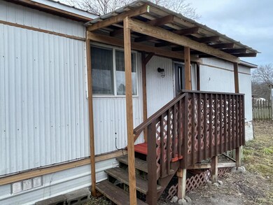 686 #3 back porch