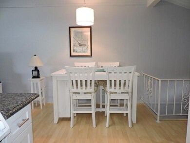 93 Falmouth Heights Rd unit 4, Falmouth, MA 02540 - photo 6