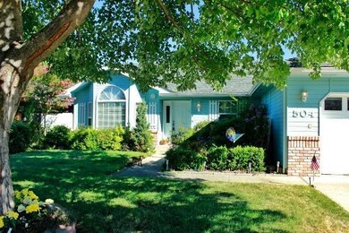 504 Vincent Ave, Central Point, OR 97502 - photo 2