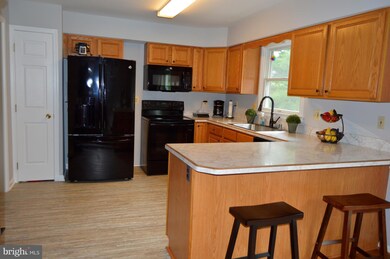 7417 Brangles Rd, Marriottsville, MD 21104 - photo 6