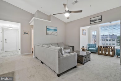 9224 Cardinal Forest Ln unit M, Lorton, VA 22079 - photo 6