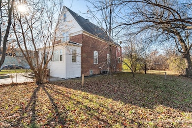 12018 S Loomis St, Chicago, IL 60643 - photo 2