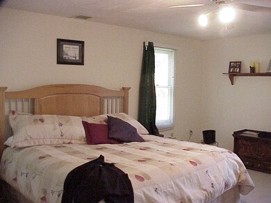 29 Hale St unit 29, Newton Upper Falls, MA 02464 - photo 7