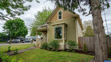 690 S 3rd St, Independence, OR 97351 - photo 3