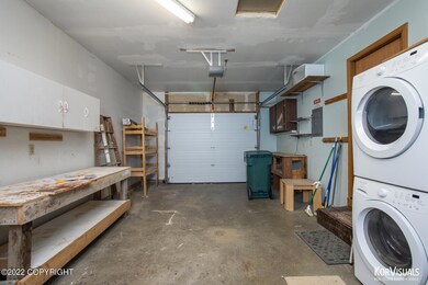 Alice Garage 2