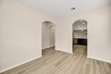 10642 Lost Maples Dr, Cleveland, TX 77328 - photo 7