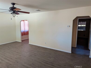 442 E Siegfried Ln, Blythe, CA 92225 - photo 4