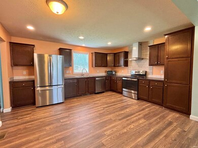 215 N Jefferson St, Lyons, IN 47443 - photo 2