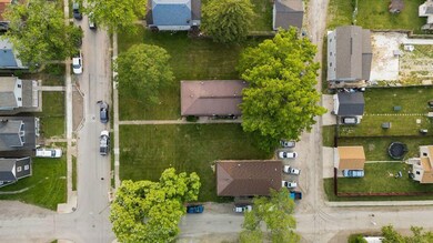 1524 Gennesse AVe drone 00012