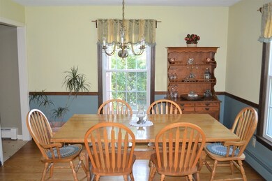 258 Chestnut St, Hudson, MA 01749 - photo 5