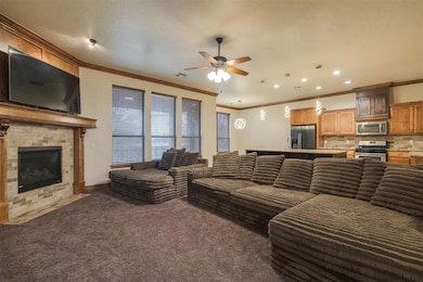 9817 SW 27th St, Yukon, OK 73099 - photo 6