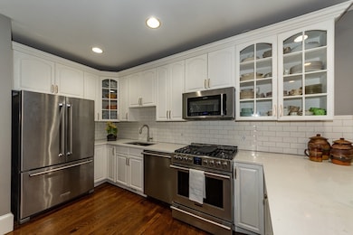 22 Mount Vernon St unit 1, Boston, MA 02129 - photo 5