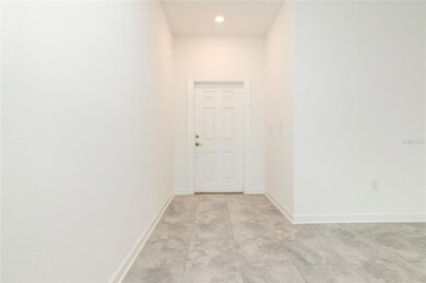 5649 Quiet Palm Loop, Saint Cloud, FL 34771 - photo 4