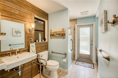 8629 SE Duncan St, Hobe Sound, FL 33455 - photo 6