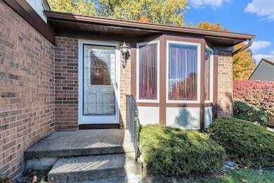 2233 Radcliff Cir SE unit 82, Grand Rapids, MI 49546 - photo 3