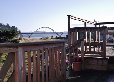 Deck & Bridge View