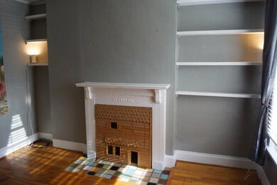 1600 living room 3