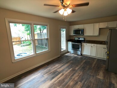 1456 Harford Square Dr, Edgewood, MD 21040 - photo 4